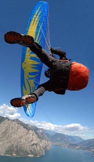 acrominator.jpg acrominator.jpg