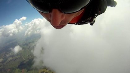 Fábio Fava Wingsuit Startup