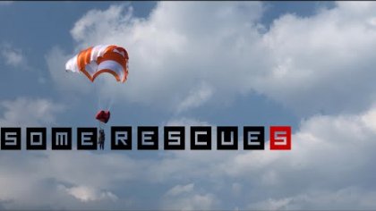 SOME RESCUES IN ACRO PARAGLIDING - THEO DE BLIC