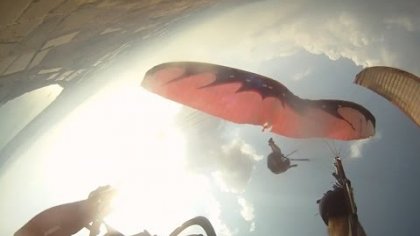 Paragliding mid air colusion - Twister-mk2 vs Thriller